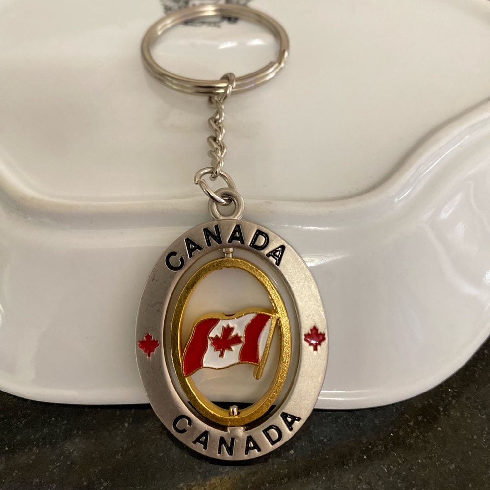 Canada Flag Metal Keychain
